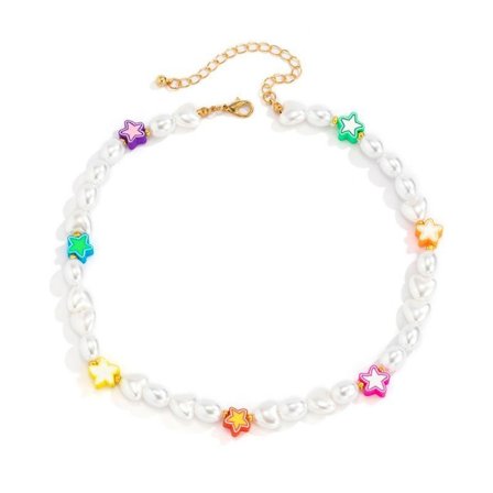 Boheme halskæde med perler i forskellige mønstre og farver hipster