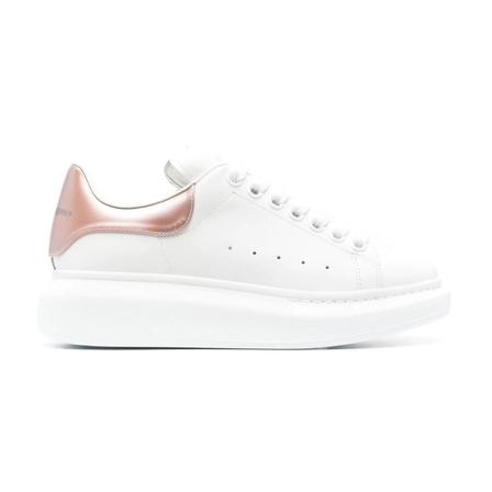 Alexander McQueen Oversized Low-top Sneakers , Wit , Dames , Maat: 41 EU