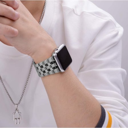 Klassiskt Metall Armband – Rostfritt Stål med Rand Till Apple Watch 42–49mm - Silver
