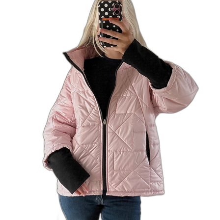Ljusrosa quiltad pufferjacka