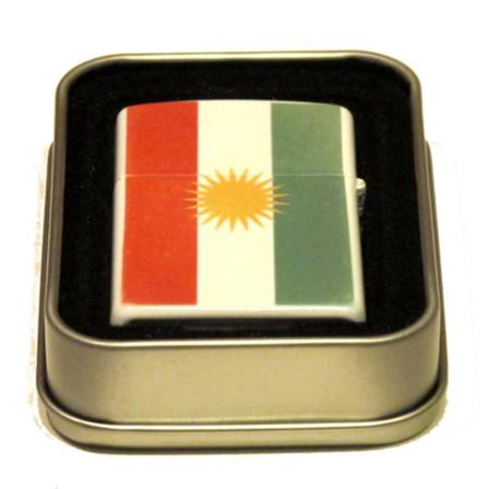 Kurdistans Flagga Bensintändare