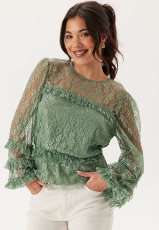 Happy Holly - Lace Blouse - Dusty green - Kläder - - Bubbleroom