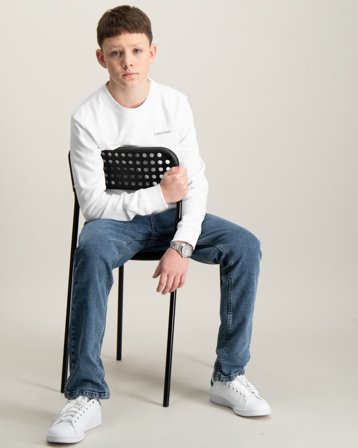 Calvin Klein CHEST INST. LOGO REGULAR CN Hvit T-skjorter Gutt - Kids Brand Store