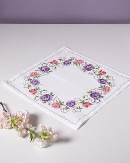 Broderikit Duk Rosor - Svarta Fåret