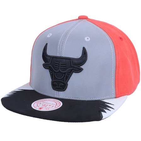 Mitchell & Ness - NBA Grey snapback Czapka Z Daszkiem - Chicago Bulls Day 5 Grey/Red Snapback @ Hatstore