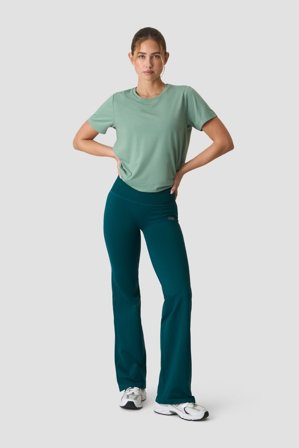 Define Loose T-shirt Light Moss Green