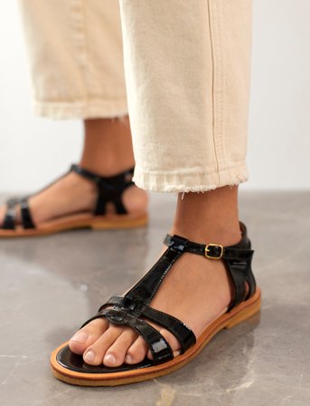 ANGULUS Sandals - Flat - Black - 39.5