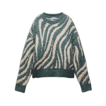 Stickad tröja med zebra mönster