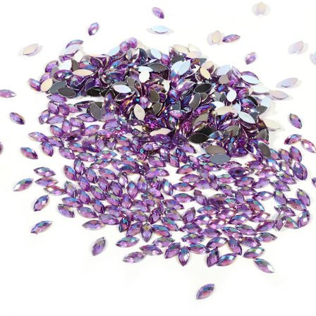 Violetit hevosensilmäakryyliset kirkkaat strassit 7x15mm