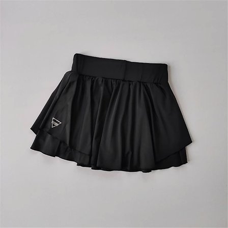 Sports skjørt falsk todelt løpeskjørt kvinnesommer hurtigtørkende hoftedekkende lett bevis pustende tennis Yoga skjørt bukser