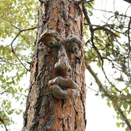 Tree Face Decor Old Man Tree Hugger Bark Ghost Face Garden Yard Art Decor Easter Creative Props