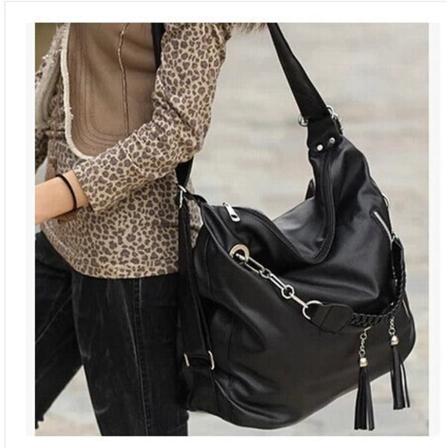 Ryggsekk Dual-Use Fashion Tassel Chain Skulderveske Moteveske med stor kapasitet Black