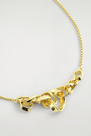 COS Women's Collar Con Colgante Retorcido in Dorado