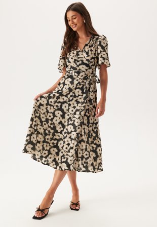 Bubbleroom - Satin Wrap Dress - Kläder Omlottklänning