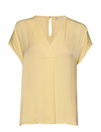 Rindaiw Top Blouses Short-sleeved Keltainen InWear