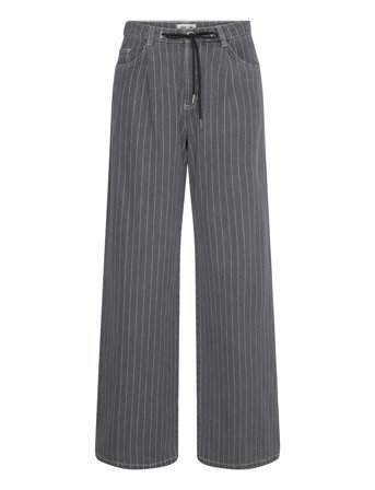 Baum und Pferdgarten | Nanny | 44 57