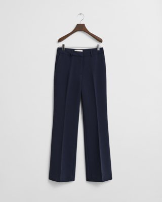 GANT - Slim fit flared slacks til dame evening blue