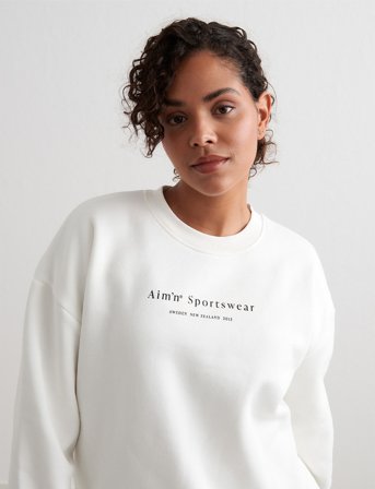 aim ́n Serif Sweatshirt - White - S
