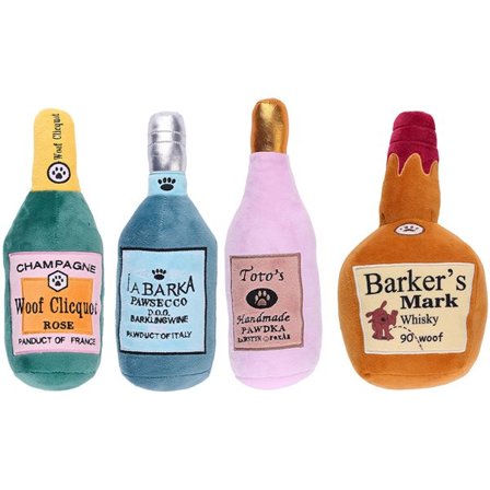 Pehmoinen koiran purulelu hauskan pullon muotoilun muodossa