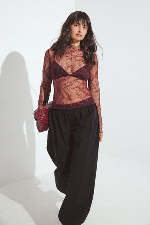 NA-KD Långärmad topp med spets - Festtoppar - Burgundy - XL (EU 46)