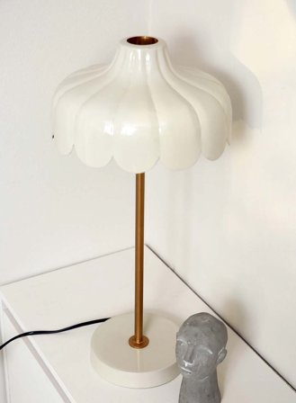 Wells bordlampe H50 - beige/gull