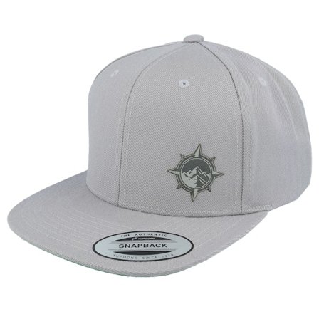 Wild Spirit - Grå snapback Caps - Windrose Mountain Grey Patch Silver Snapback @ Hatstore