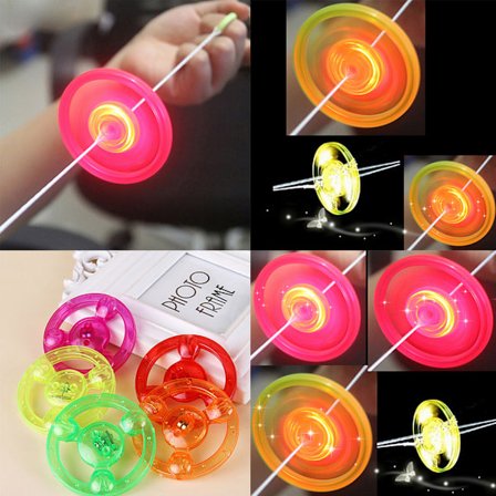 Fargerik Plast Spin LED Light Flying Tallerken Kids Outdoor Clas