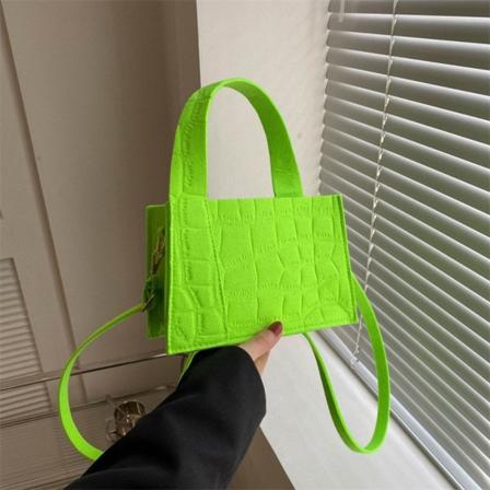 Messenger-olkalaukku Naisten yksivärinen huopakäsilaukku fluorescent green