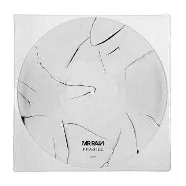Fragile pictures disc Mr.Rain