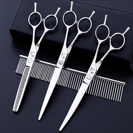 INF Hundesaksssett med trimmesaks, tynnesaks, buet saks og kam