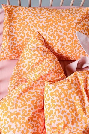 Jotex - Mini Sengesæt Krybbe Økologisk orange/rosa - MALIA - Køb Sengetøj til børn hos Jotex