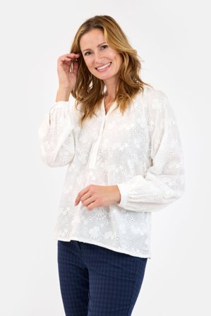 BRANDTEX - Bluse - Hvid - Broderie Anglaise