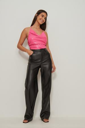 NA-KD Party Haut col en V froncé sur le devant - Strap & Tie Tops - Rose - EU 38