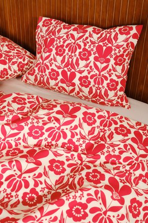 Jotex - Putetrekk Økologisk Rød/naturhvit - SELJA - Kjøp Putevar hos Jotex