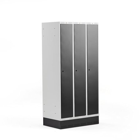 Clothes locker CLASSIC, skirting base, 3 modules, 1890x900x550mm, black