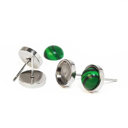 Öronstift Av Kirurgiskt Stål, 8mm Rund Infattning, 1 Par Silver