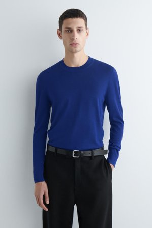 COS Men's Slim Merino Wool Crew-Neck Jumper in Blue