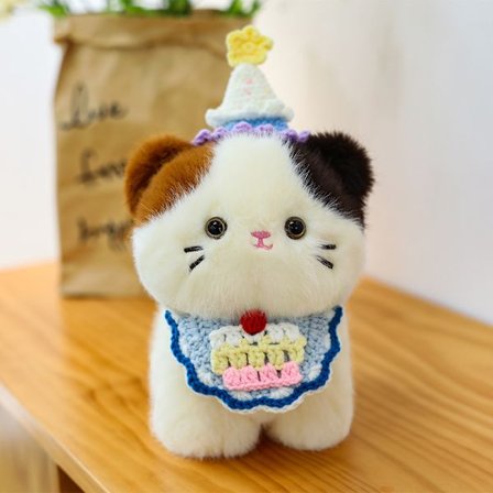 Tegneserie kalico katt plysjleketøy smekkehatt kattunge plysjleketøy bursdagsgave 22cm