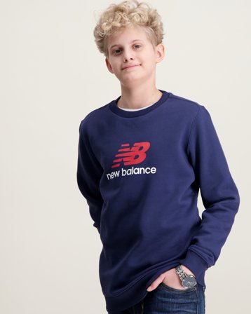 New Balance New Balance Brush back Stacked Logo Crew Blå Genser Gutt - Kids Brand Store