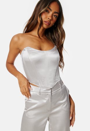 Madeleine Bitici X Bubbleroom Madeleine Shimmer Corset Light champagne Klær