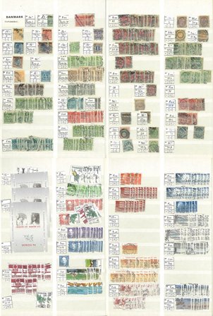 Danmark - Samling i 2 indstiksbøger til AFA 1125 - Stemplet