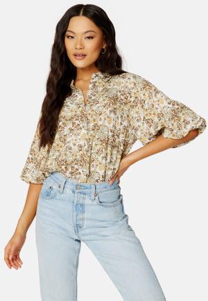 Object Collectors Item - Rasmine Top 34 - Cloud Dancer AOP:MUL - Skjortor - Dam - Bubbleroom