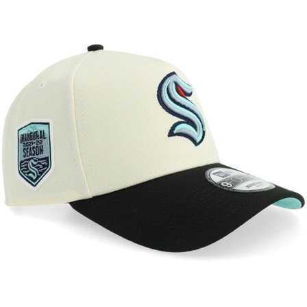 New Era - NHL Vit adjustable Keps - Hatstore Exclusive x Seattle Kraken 9FORTY Inaugural Season 21-22 Chrome/Black A-frame Adjustable @ Hatstore