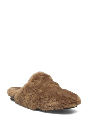 Samiga Faux Fur, 1353 Slipper Brown STINE GOYA