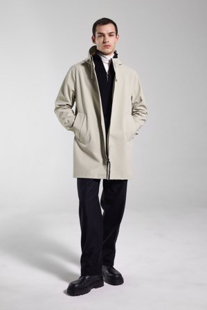 Stockholm Lightweight Zip Matte Raincoat Pelican