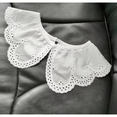 Falsk krage for kvinner. Avtagbar halv hul brodert bomull 4# adult style