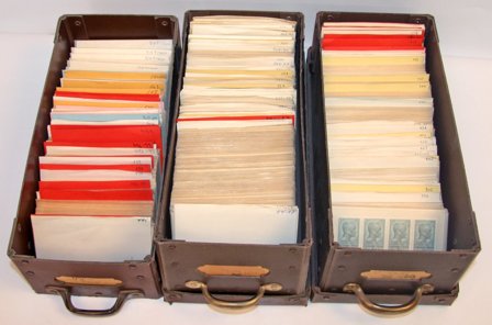 Finland - Dubletsamling i 3 kartotekskasser - Postfrisk