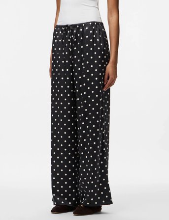 Pieces Pcjytta Mw Straight Satin Pants Wvn D2D - Black - XL