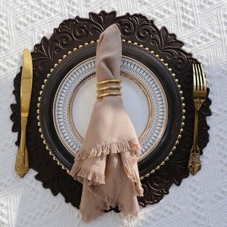 Pyöreät keinonahkaiset pöytäliinat 15 tuuman setti 4 Liukumattomat kestävät pöytäliinat Lämpöä kestävät Pestävät Vedenpitävät Pöytäliinat ruokailuun