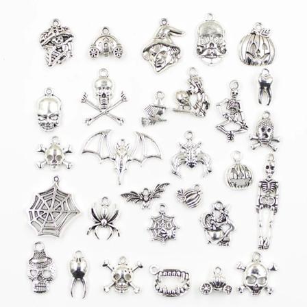 30Pcs Charms Halloween Skull Pumpa Häxa Spindel Tänder Bat Antique Silver Färg Blandade Pendlar Diy Fynd Tibet Fynd Smycker Random 30pcs